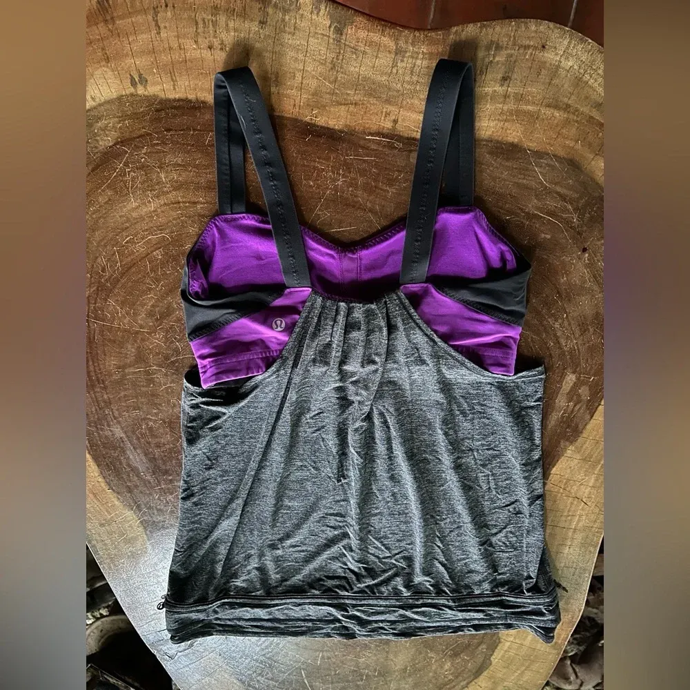 Women’s Lululemon Run: Back On Track Tank Top Black Tender Violet Grey 8 EUC - Image 3