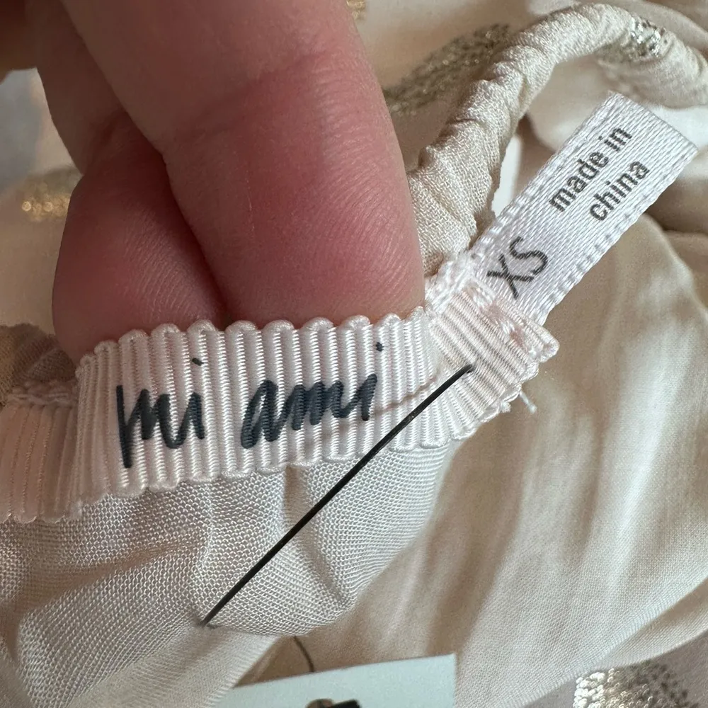 NWT Francesca’s Anett Pink Sparkle Polka Dot Peplum Top XS - Image 3