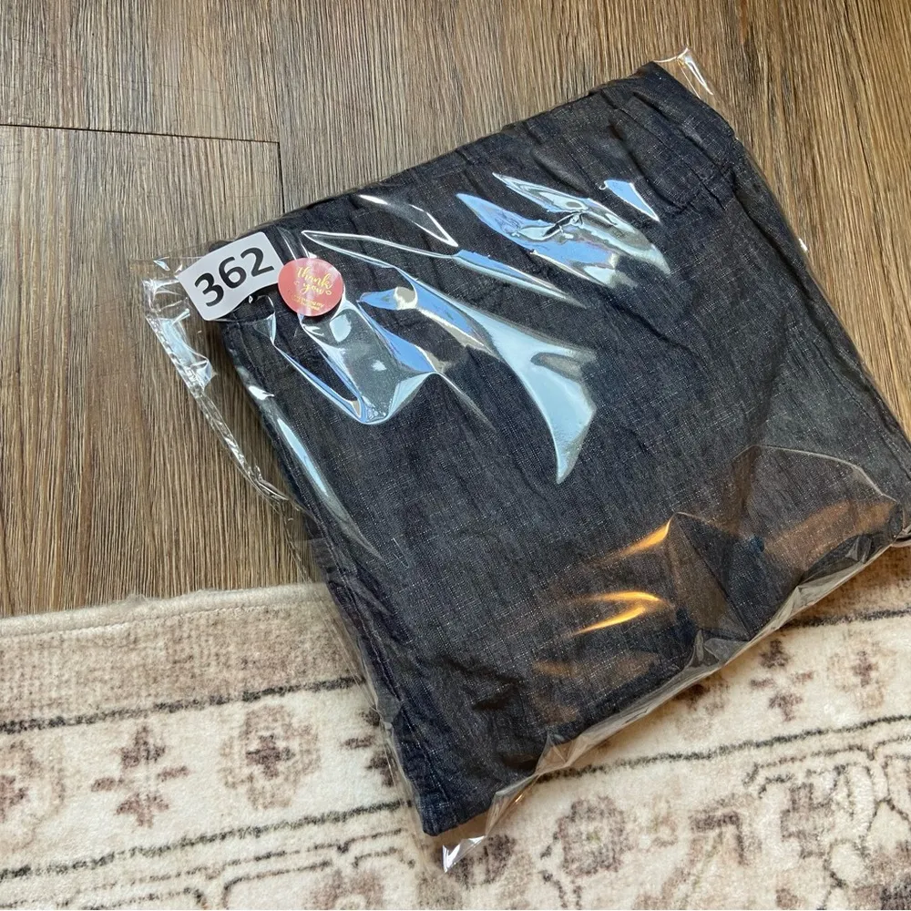 GAP Dark Gray Blue Shorts - Image 11