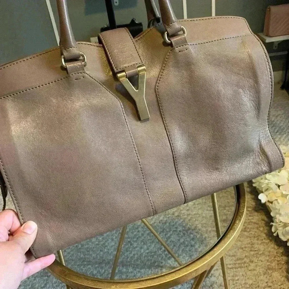 YVES SAINT LAURENT YSL Y Line Cabas Chic Leather Hand Bag Brown Used. Tan - Image 4