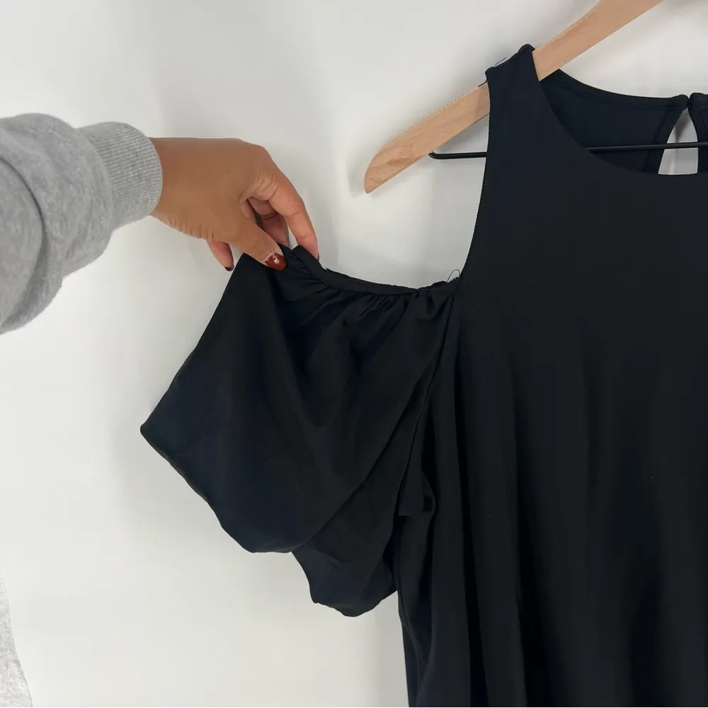 INC Black Stretch‎ Knit Puff Sleeve Cold Shoulder Blouse Size 1X - Image 2