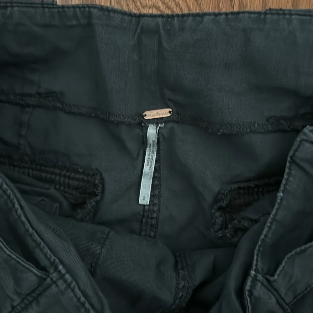 Free people cargo skirt size 2 - Image 3