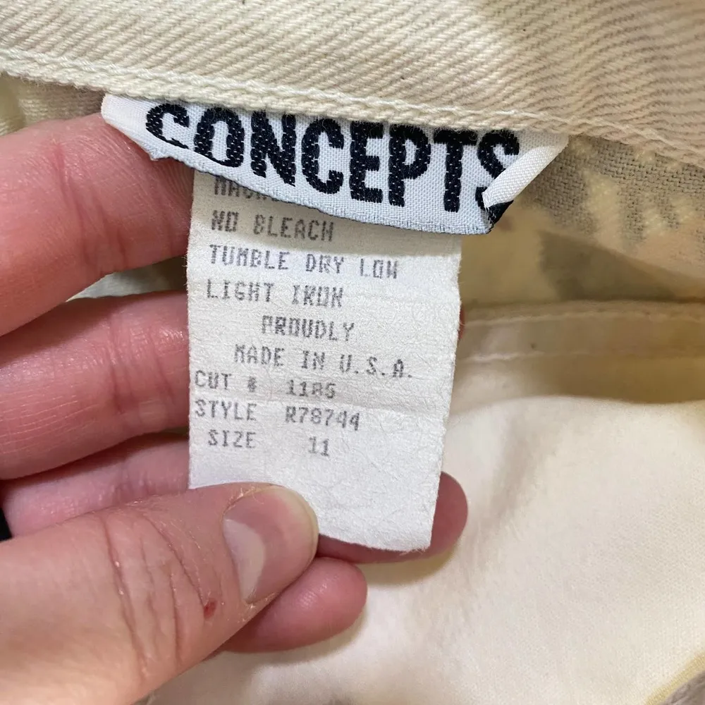 Vintage Concepts Women's White Rose Floral 80's High-Rise Bermuda Shorts- 11 - Image 2