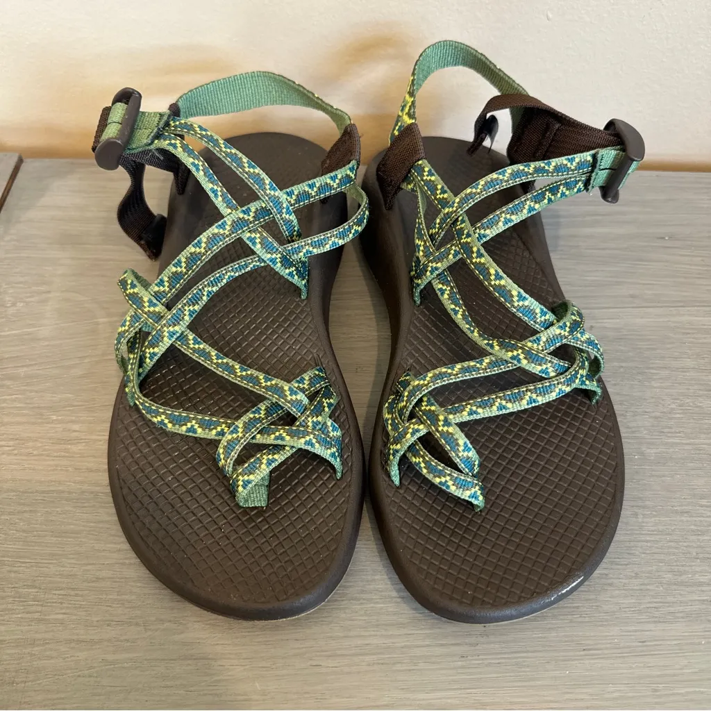 Chaco Z Volv X2 Women 8 sandal hike outdoor comfort green brown blue - Image 2