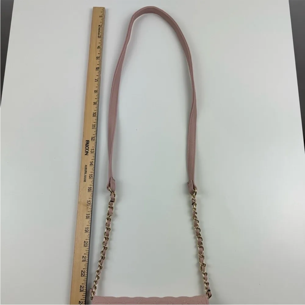 Steve Madden Pink Quilted Shoulder Purse with Gold Chain Details Pre Loved - Image 6