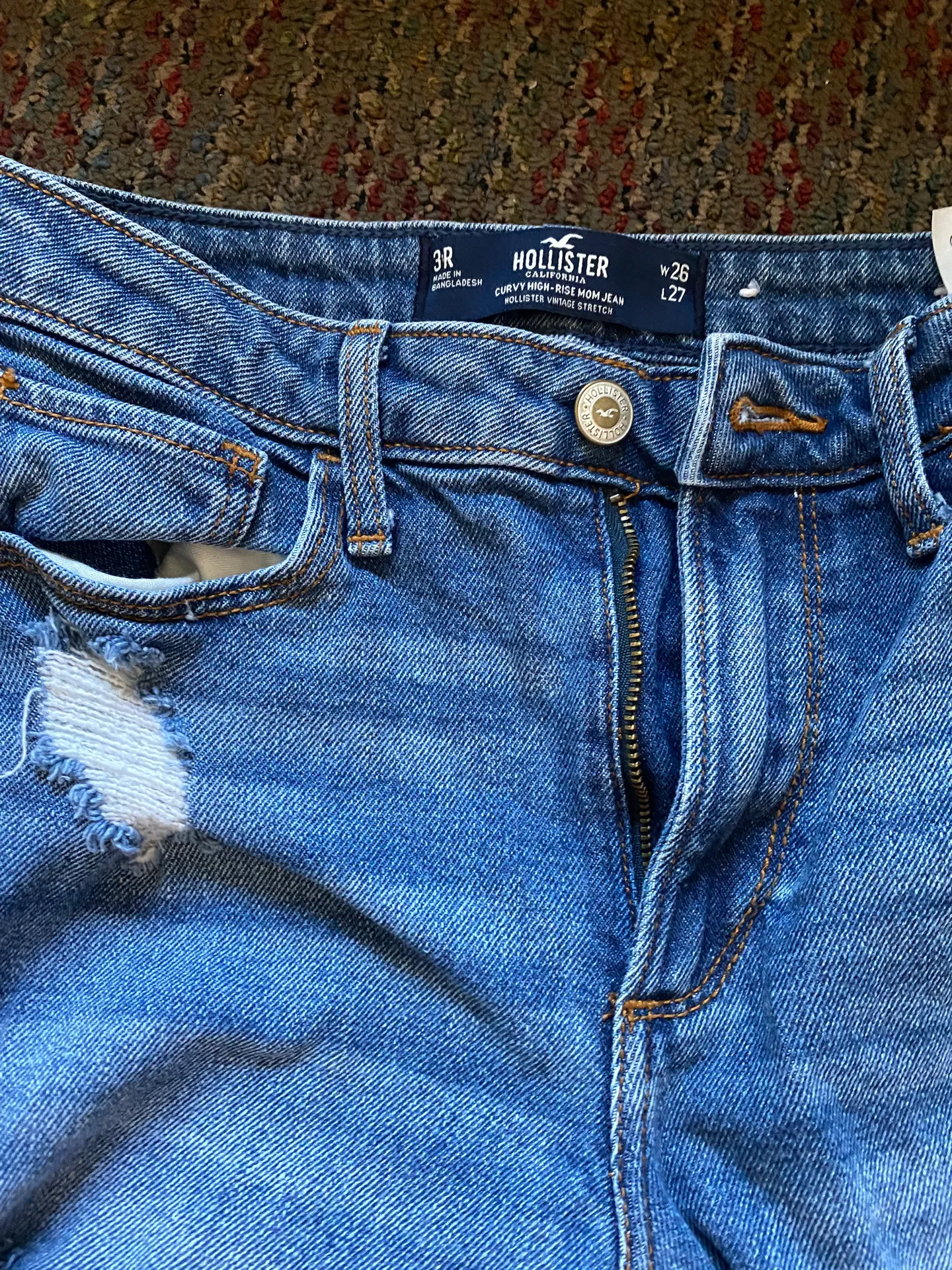 Hollister Distressed Mom Jeans!! - Image 5