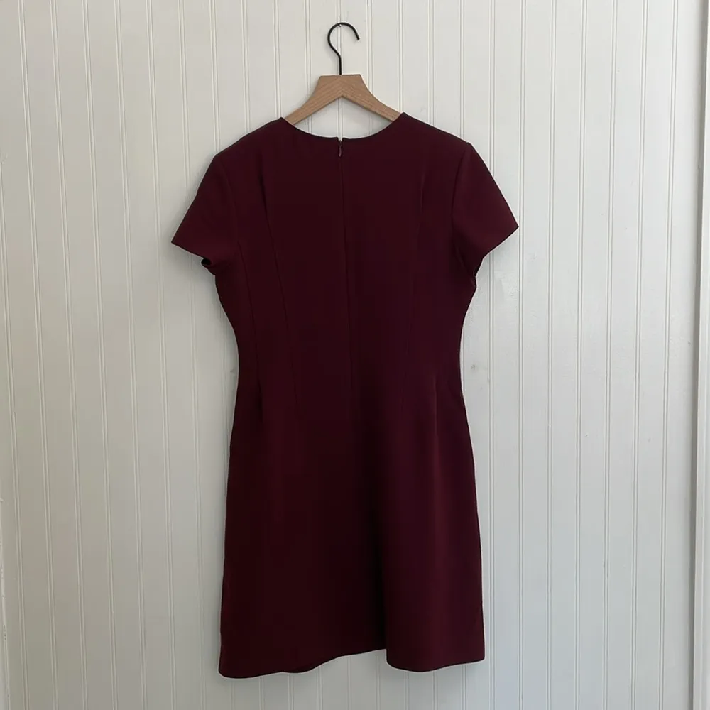 THEORY Corset Tee Dress Admiral Crepe Short Sleeve Darting Dark Currant Size 8 - Image 3