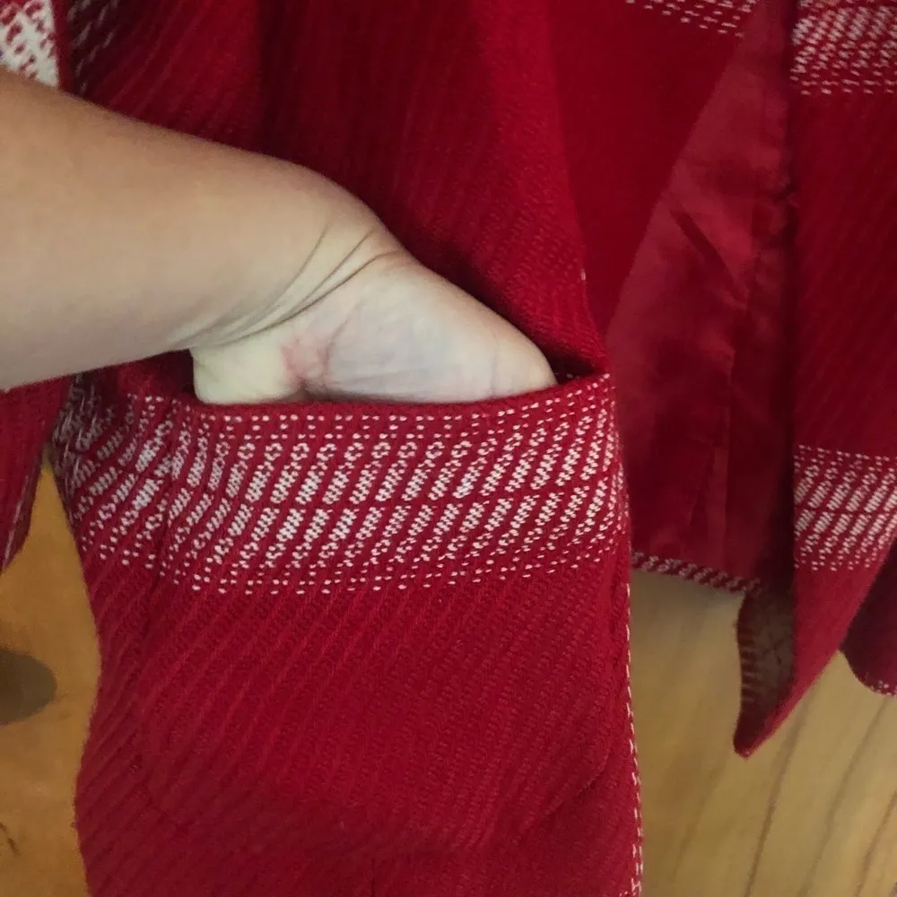 Chic red and white plaid jacket Size L - Image 5