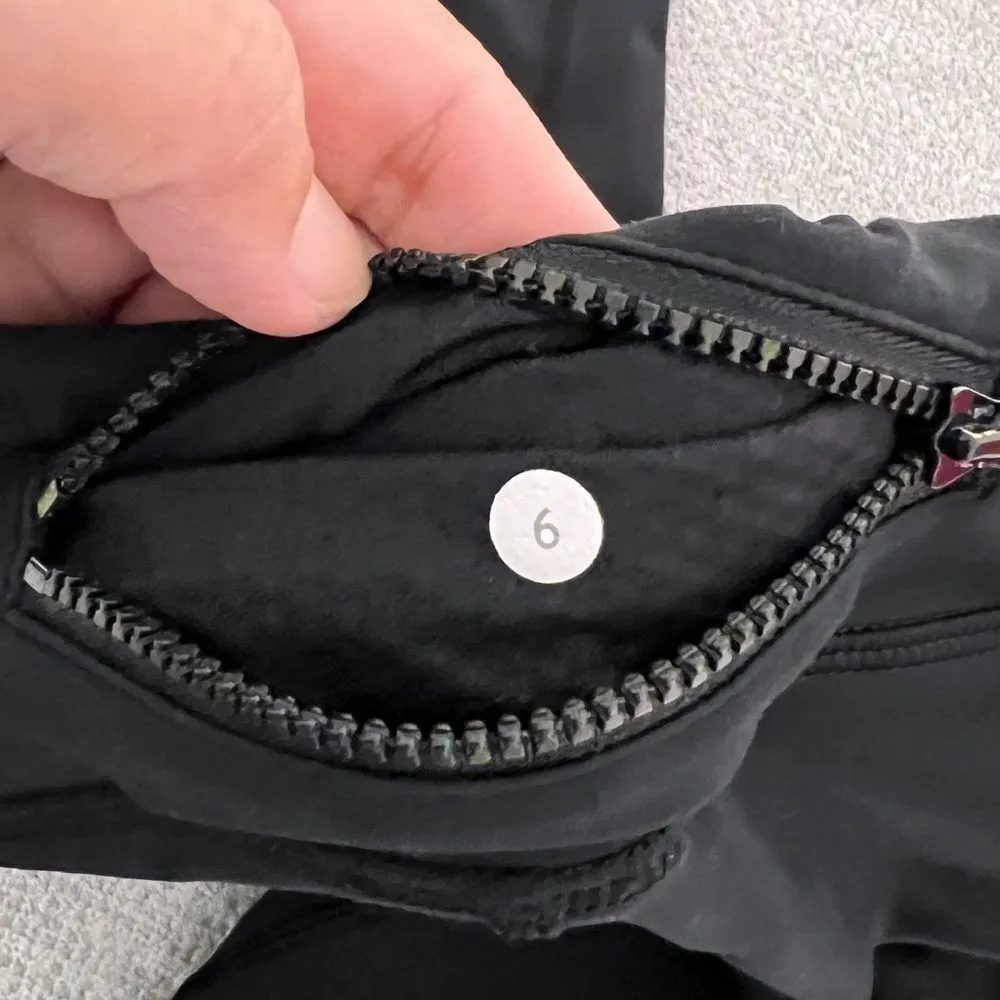 LULULEMON Womens Black Ruched Capri Cropped Leggings Size 6 - Image 7