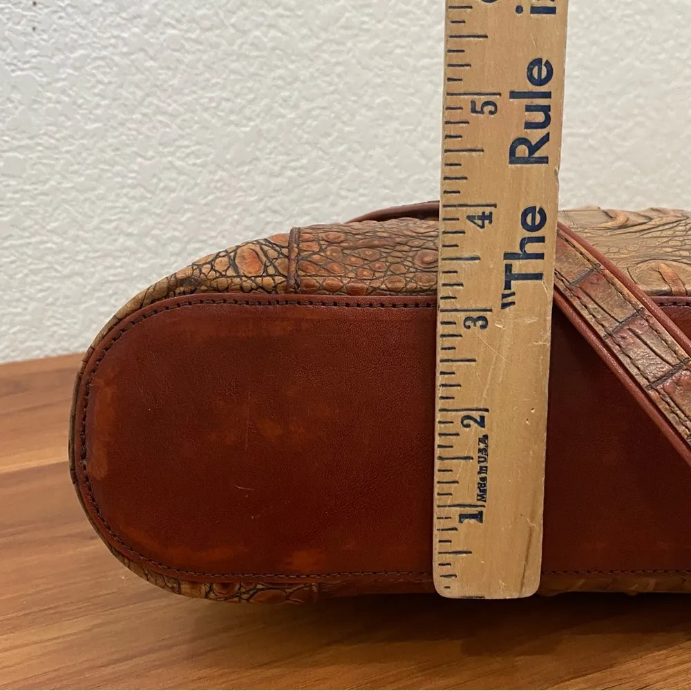 Vintage  Pecan Toasted Almond  Embossed Croc Leather Shoulder Purse Bag - Image 11