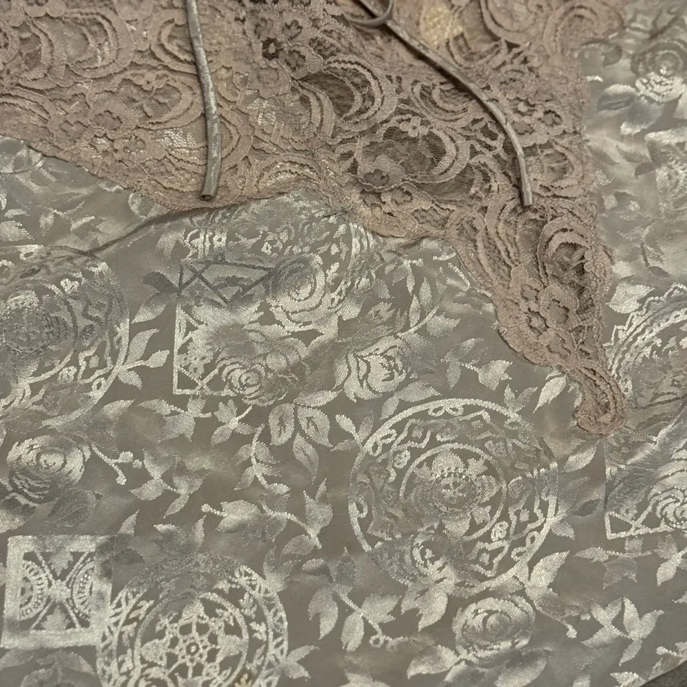 Victoria’s Secret Gold Label Lace Top Large | Vintage Y2K Sheer Romantic Rare - Image 4