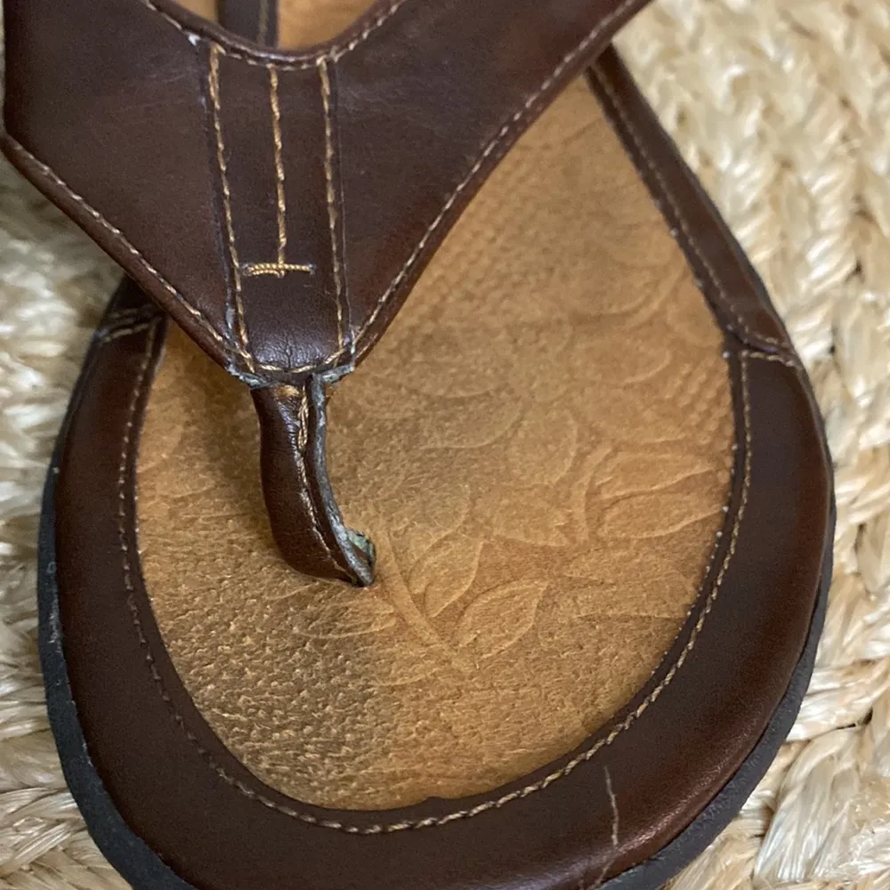 Clarks womems brown leather sandals size 9 - Image 8