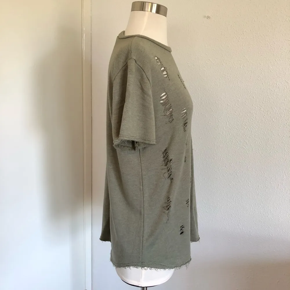 Military Green Terry Cloth Slashed Shirt Size M - Image 2