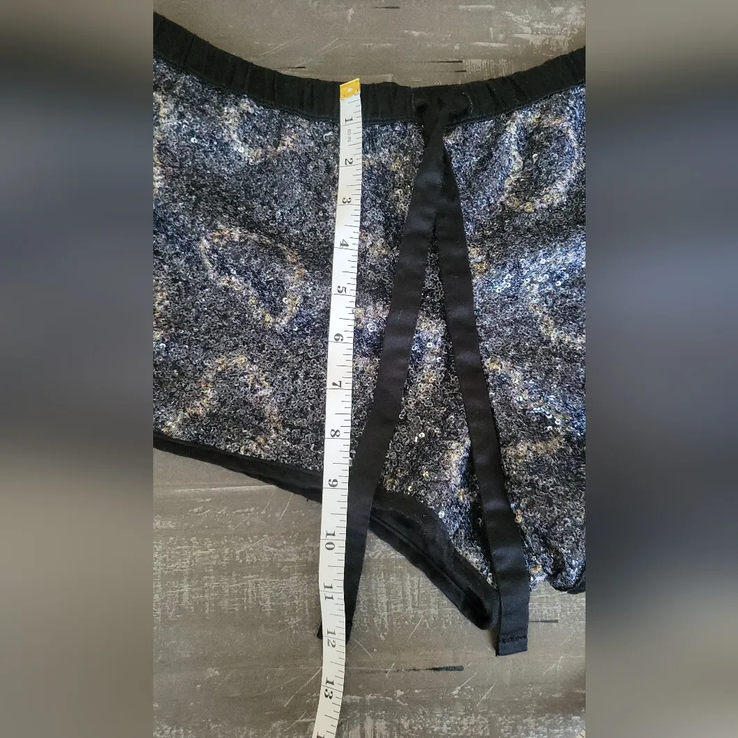 Victoria's Secret Sequin Shorts Size S - Image 12