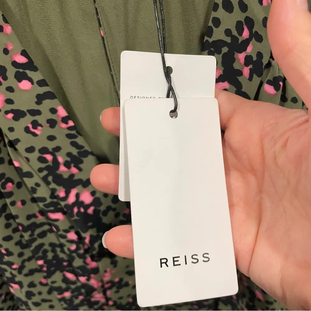 Adorable Reiss NWT olive pink spotted pleated boho deep vneck flowy midi dress - Image 8