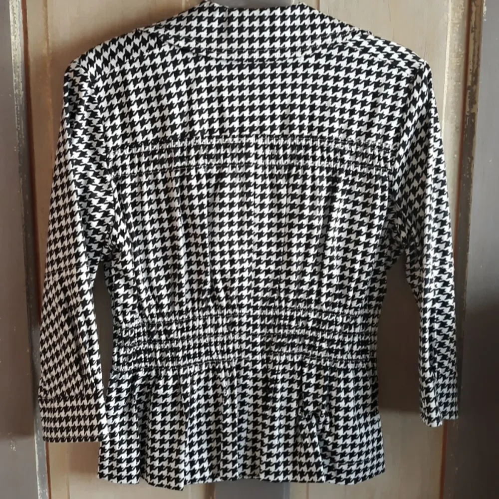 J.O.A. Rivers Houndstooth Blazer Black and White - Image 5