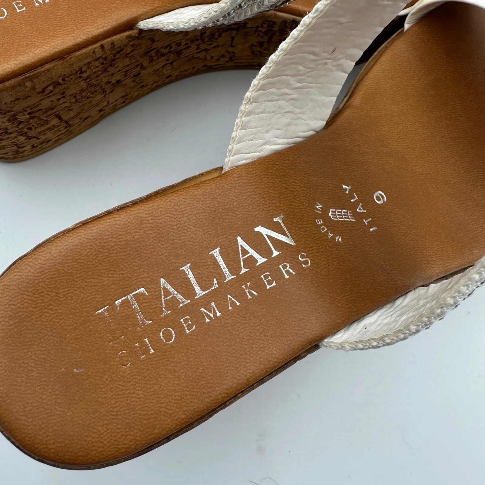 Italian Shoemakers Wedge Sandals Women 9 White Silver Embellished Cork‎ Platform - Image 6
