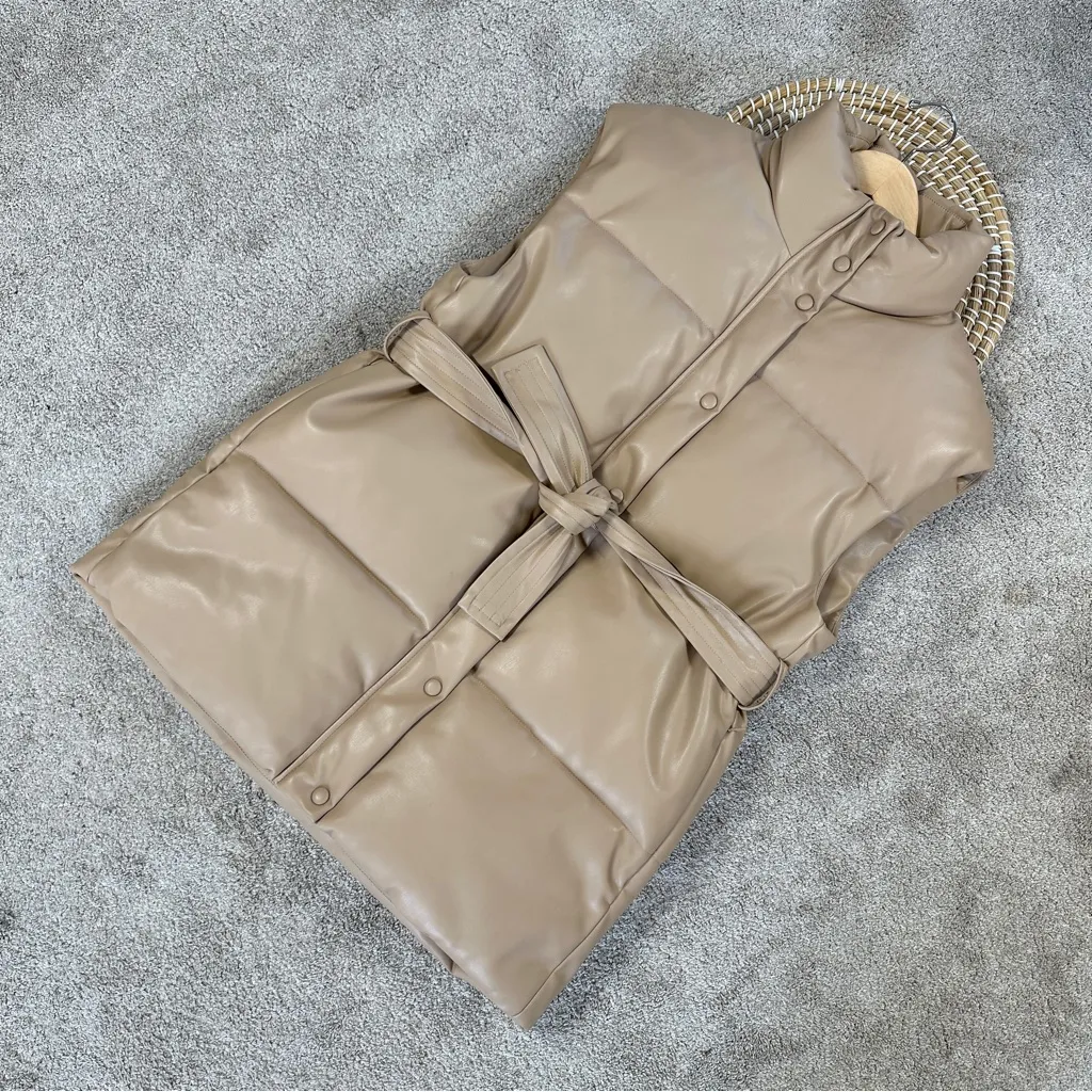 Mango Women’s Faux Leather Quilted Puffer Skin Style Gilet Vest in Beige Size M - Image 4