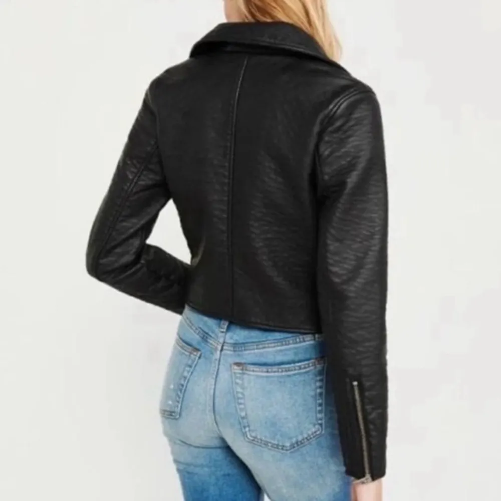 NWOT Abercrombie & Fitch black vegan leather moto jacket - Image 2