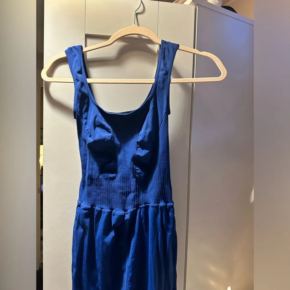 NWOT Free People Movement Good Karma flare onsie in blue Size undefined - Image 10