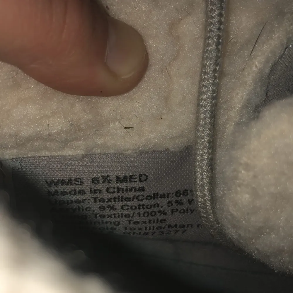 SO Women's Faux-Fur Chukka Boots size 6.5 gray ankle boots winter/fall shoes​ - Image 11