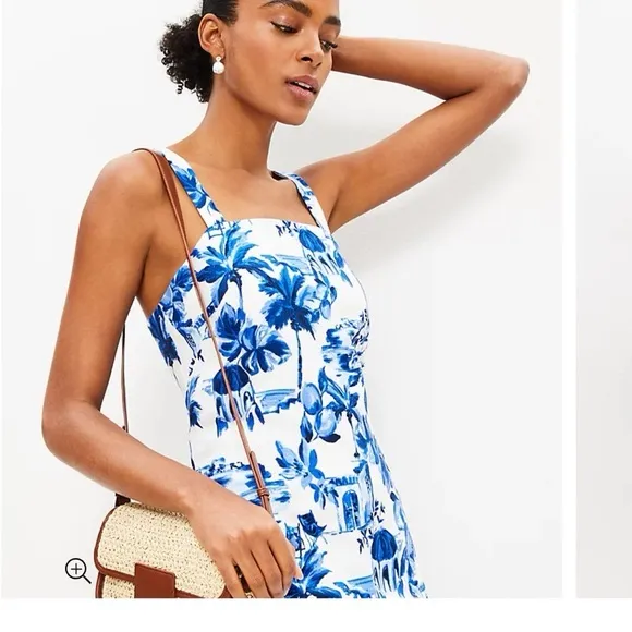 LOFT Blue and White Linen Dress - Image 3
