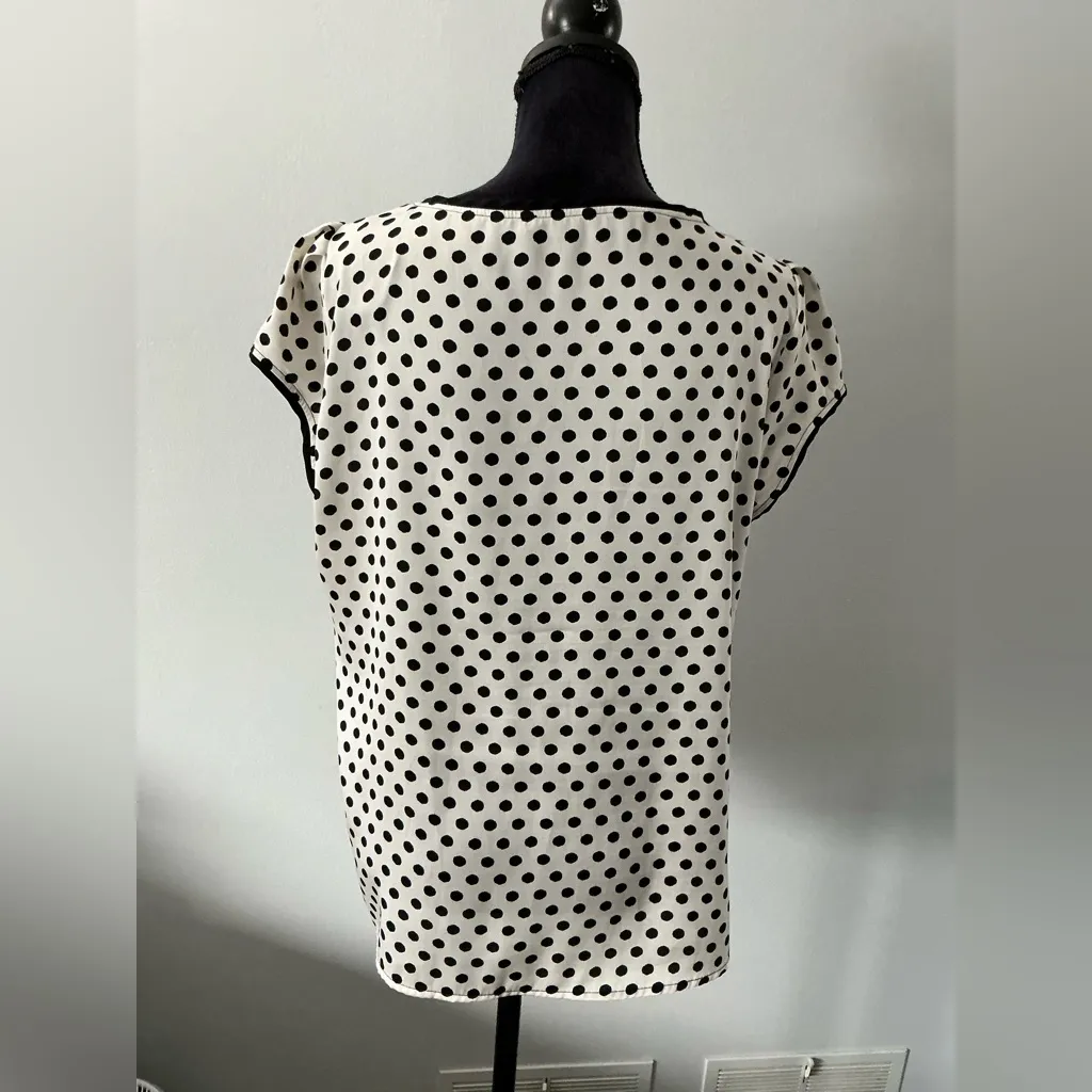 Pretty polka dot top🖤🤍🖤 - Image 4