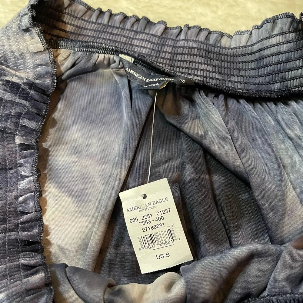 American Eagle outfitters blue crushed velvet off shoulder top - Image 4