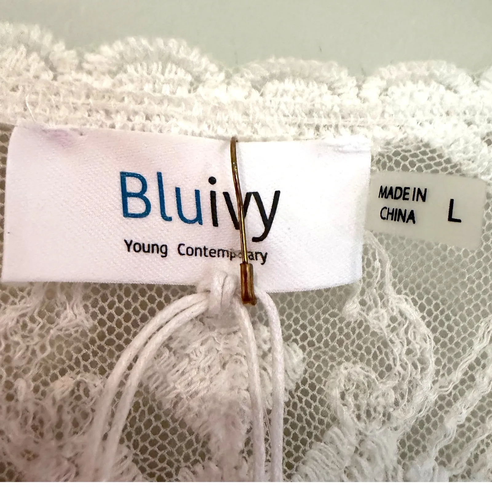 Bluivy Scallop Hem Embroidery Lace Blouse Women's Large Ivory Boho Hippie Dainty White - Image 8