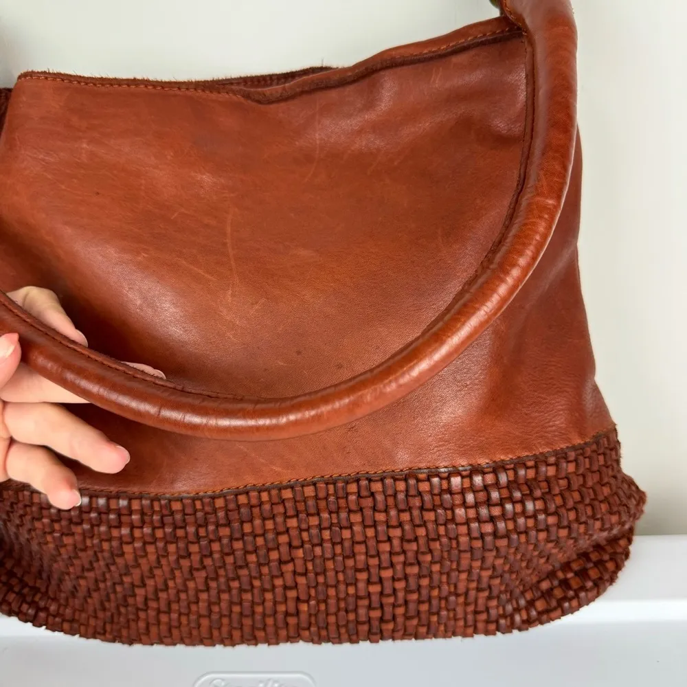 Marta Ponti Leather Woven Hobo Bag Made in Portugal Brown Slouchy - Image 6
