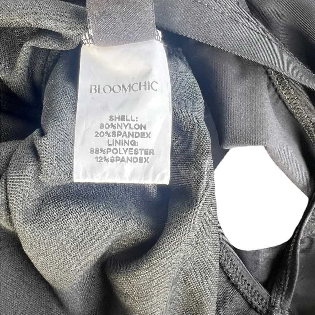 BloomChic Elegant Black swimsuit swim dress Size 12 - Image 3