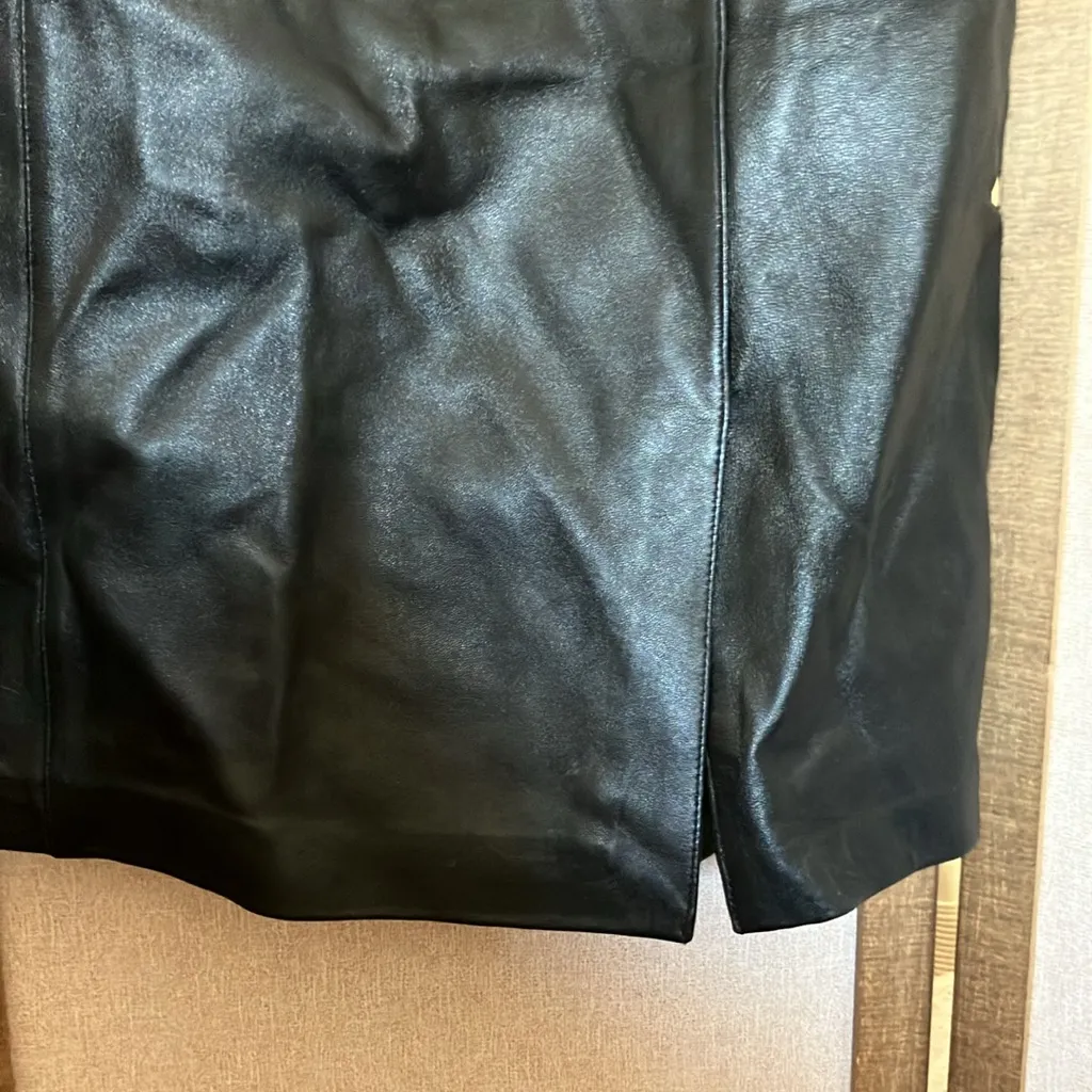 FINAL MARKDOWN Jaclyn Smith Classic Black leather skirt 14 - Image 4