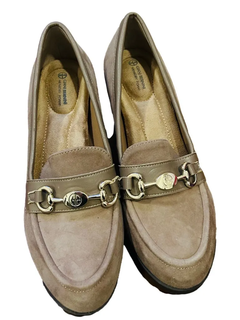 Women's Giani Bernini Taupe Loafers with Silver Hardware Size 8 block heel - Image 1