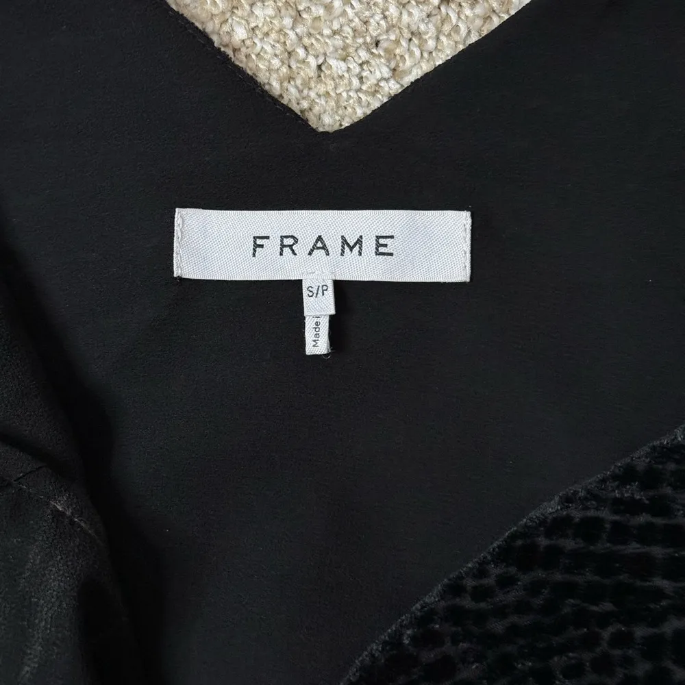 Frame Croc Cami Size Small Black Velvet Blouse Black Goth Grunge Top Dai… - Image 3