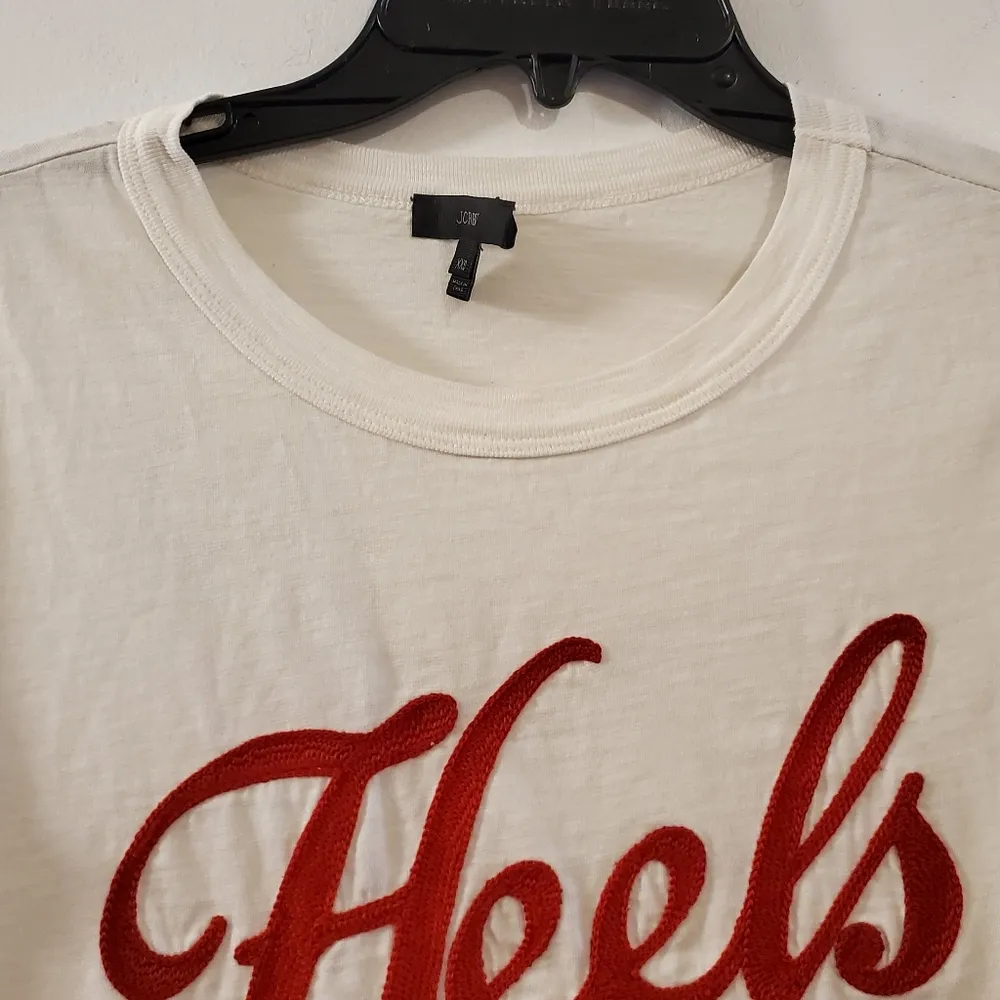 🔥SALE🔥J.Crew White Collectors Heels On Fire Graphic T Shirt XXS - Image 5