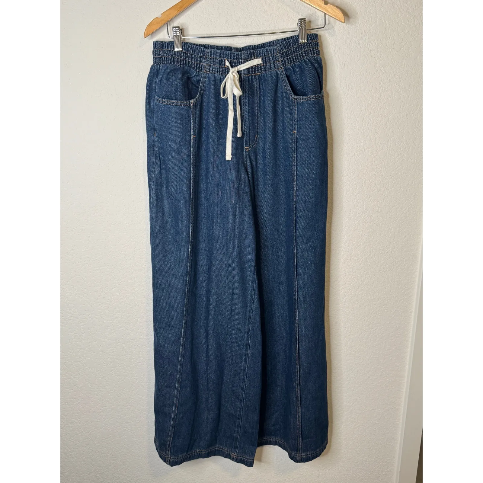 Universal Threads Universal Thread Wide Leg Denim  Drawstring Jeans - Image 4
