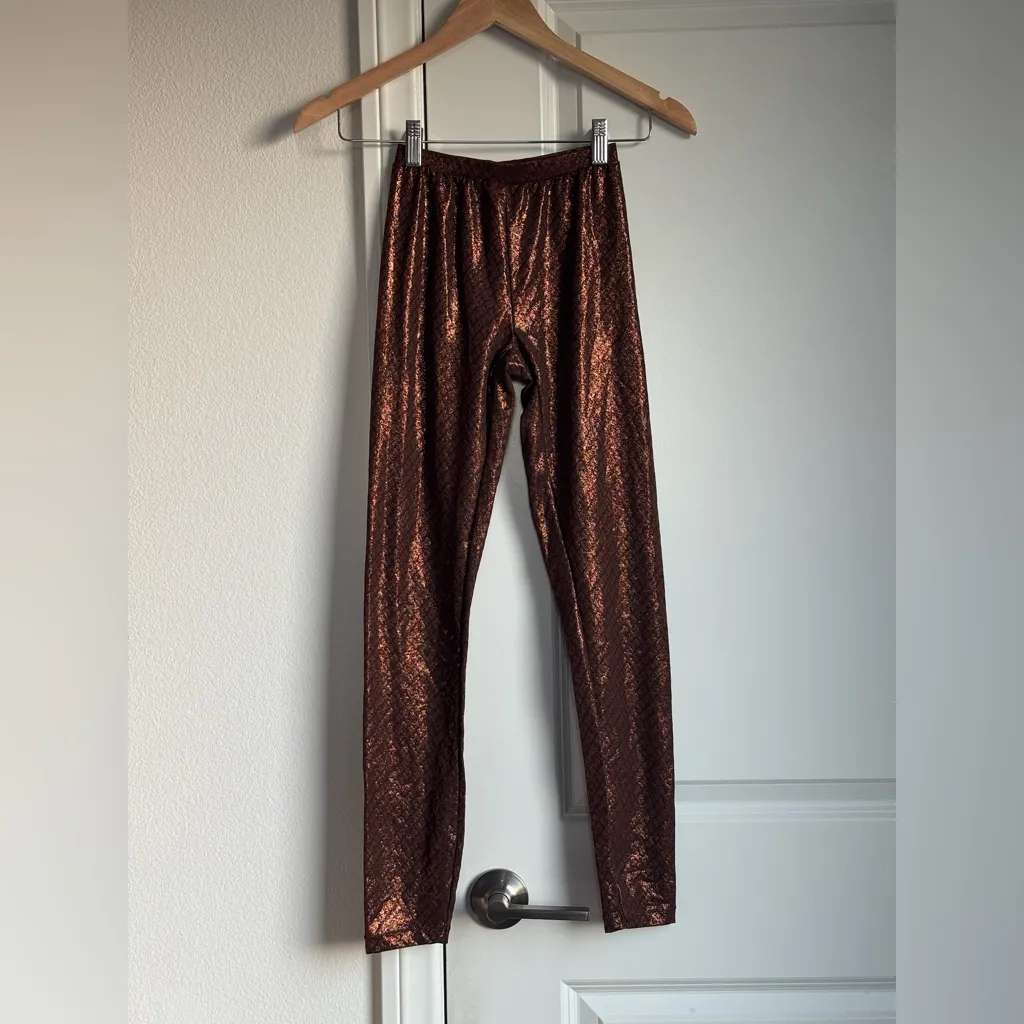 NWT Skims Logo Foil Print Metallic Shimmer Leggings XXS - Image 2