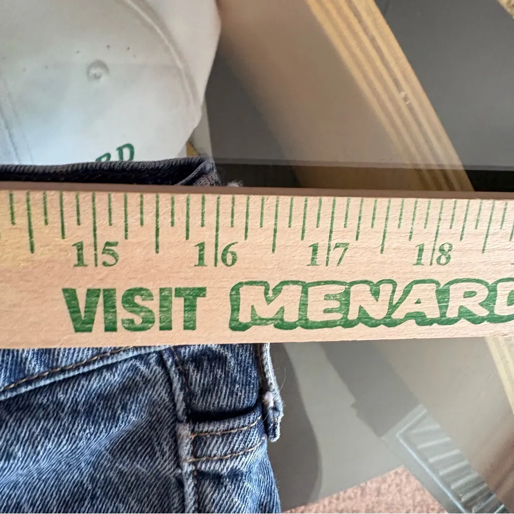 GAP Mom Jean High Rise medium wash denim jeans straight leg 14 Tall 32 inseam - Image 8