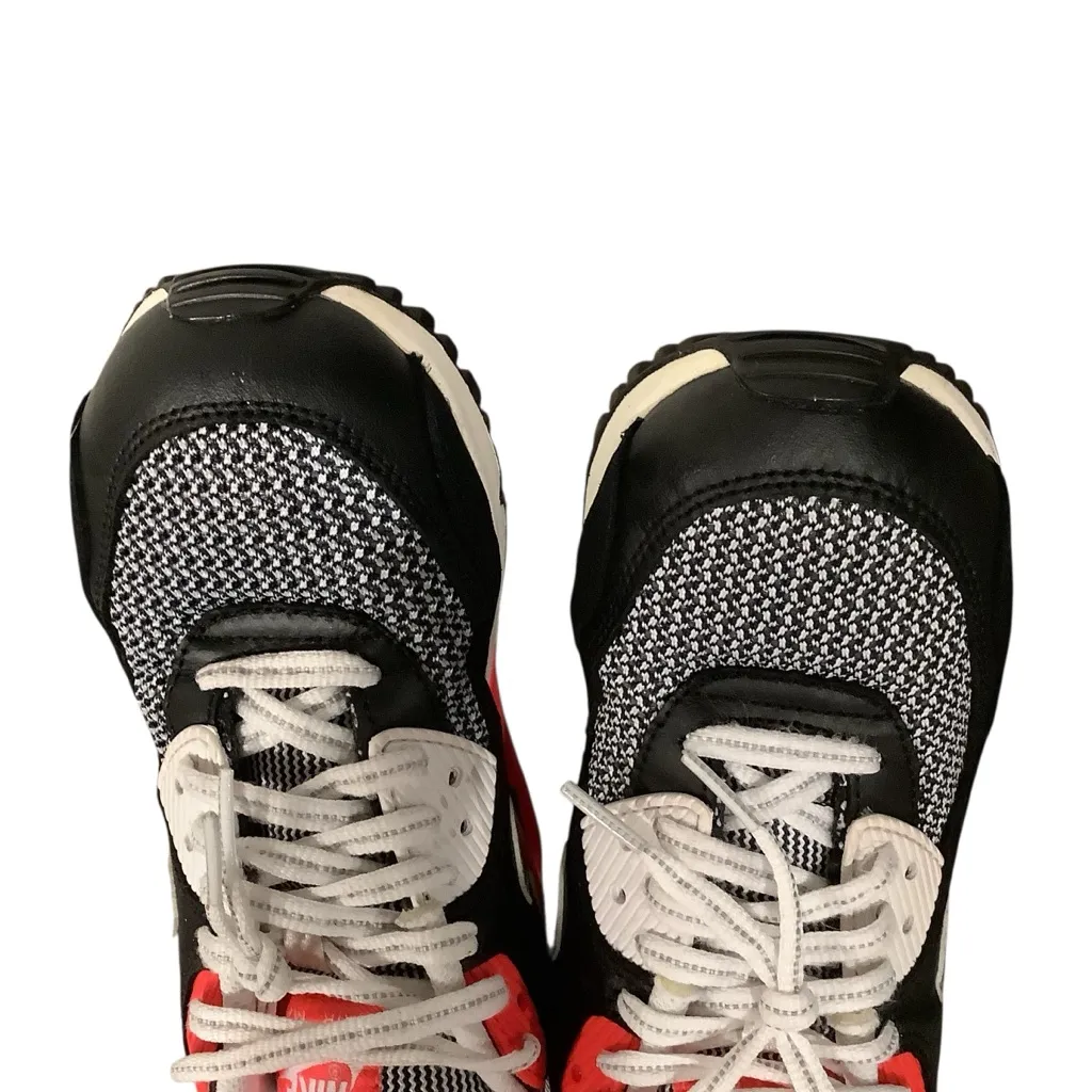 Nike Air Max 90 Black & White Shoes with Red Highlights Excellent Condition - Image 12