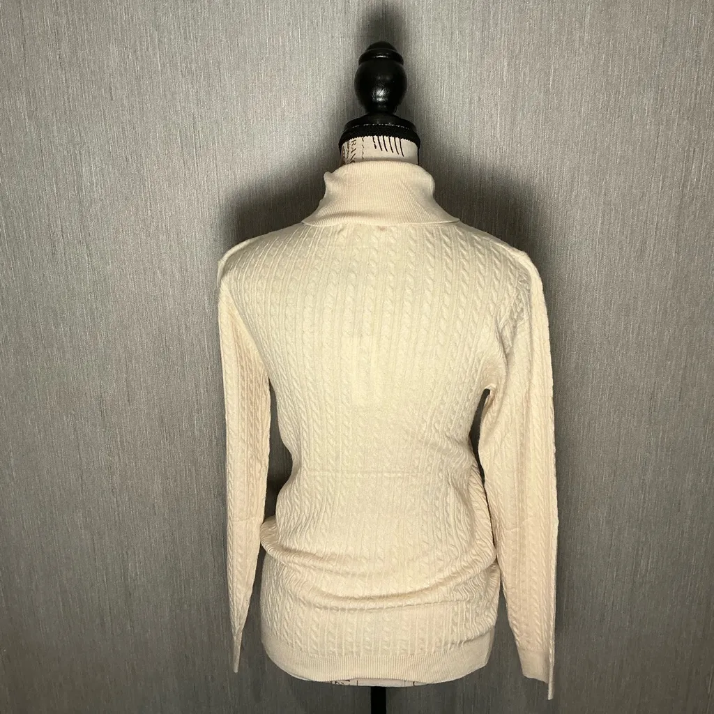 Zeagoo Cream Turtleneck Sweater Size Medium - Image 5