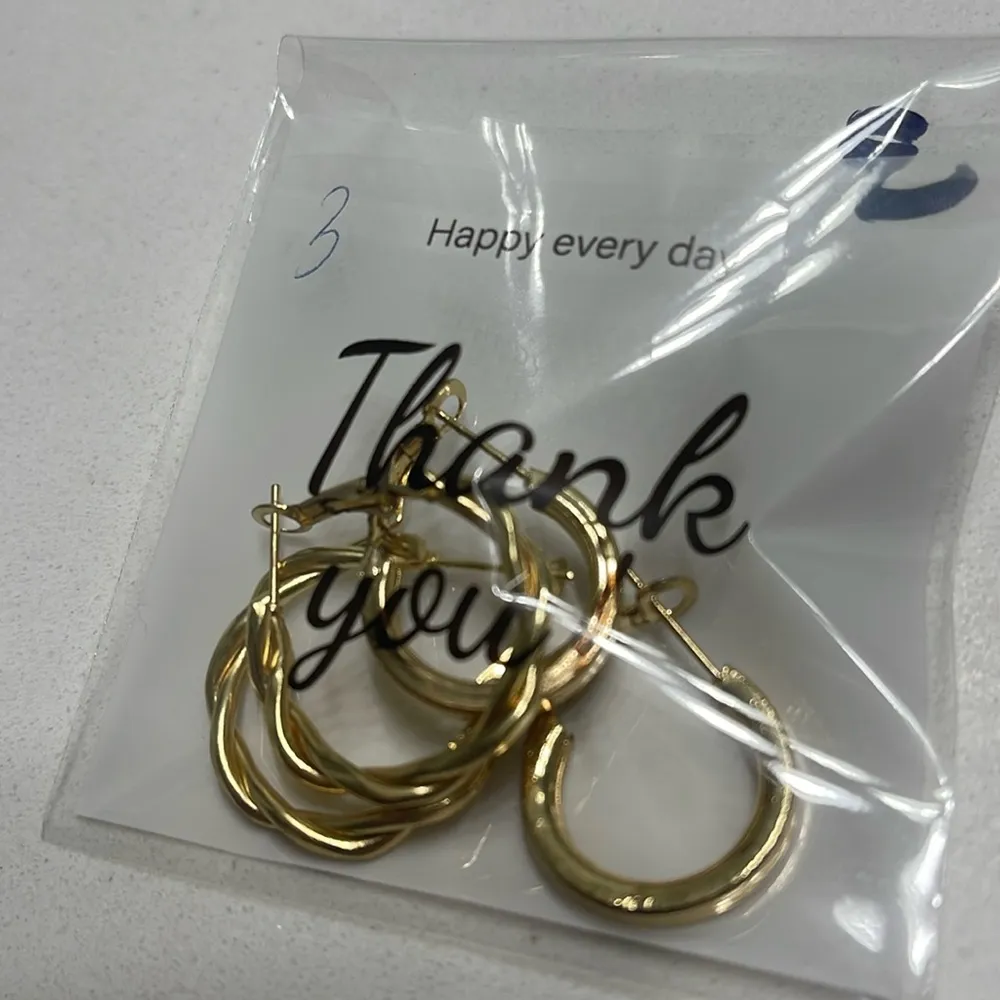 Bohemian Gold & Pearl Earring Set 💛 Lot 3 - Image 5