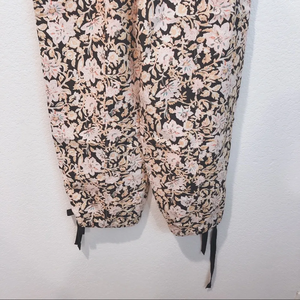 NWT Urban Outfitters Warm Floral Tie-Cuff Joggers - Image 11