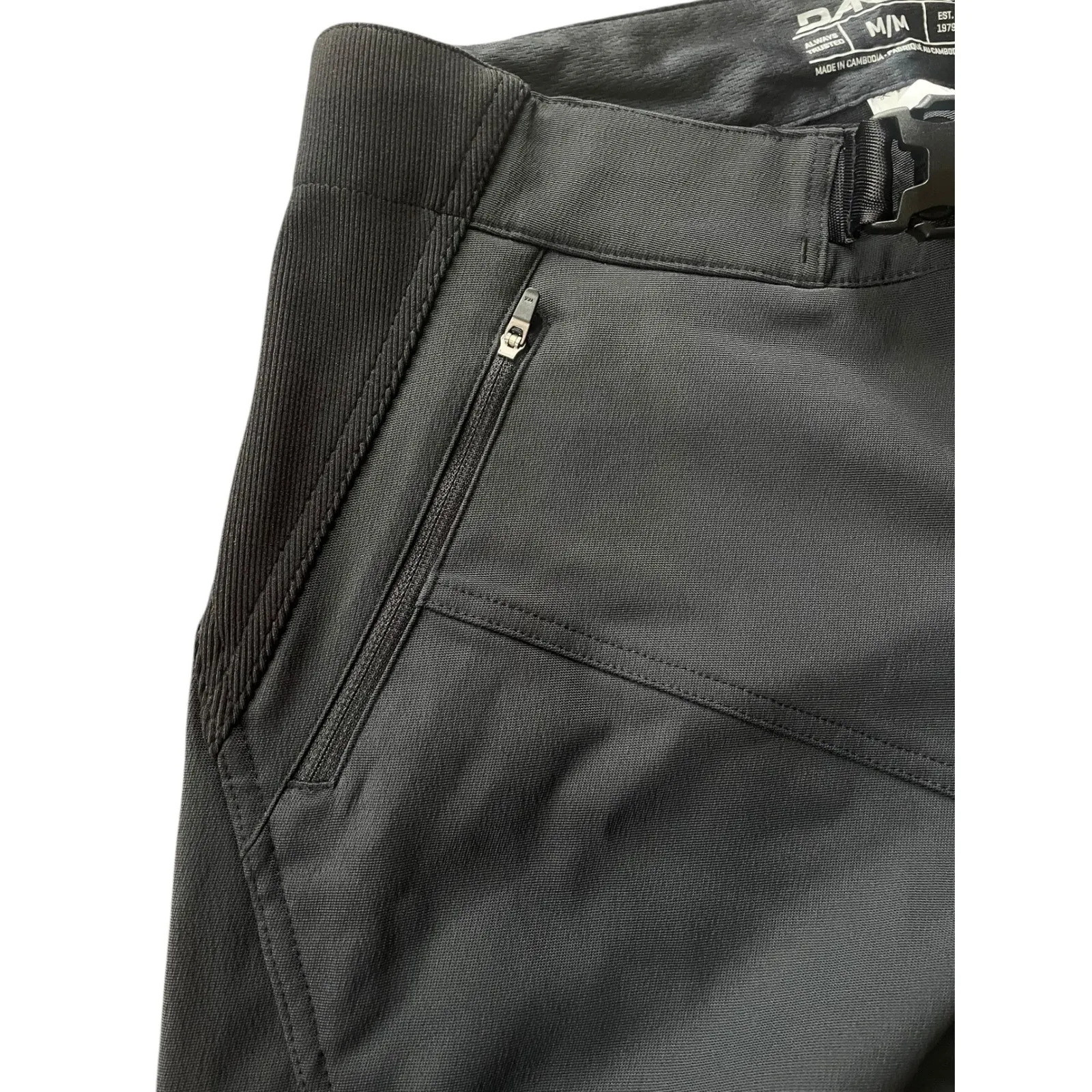 Dakine Thrillium Womens MTB Bike Pants Black Size L New With Tags - Image 5