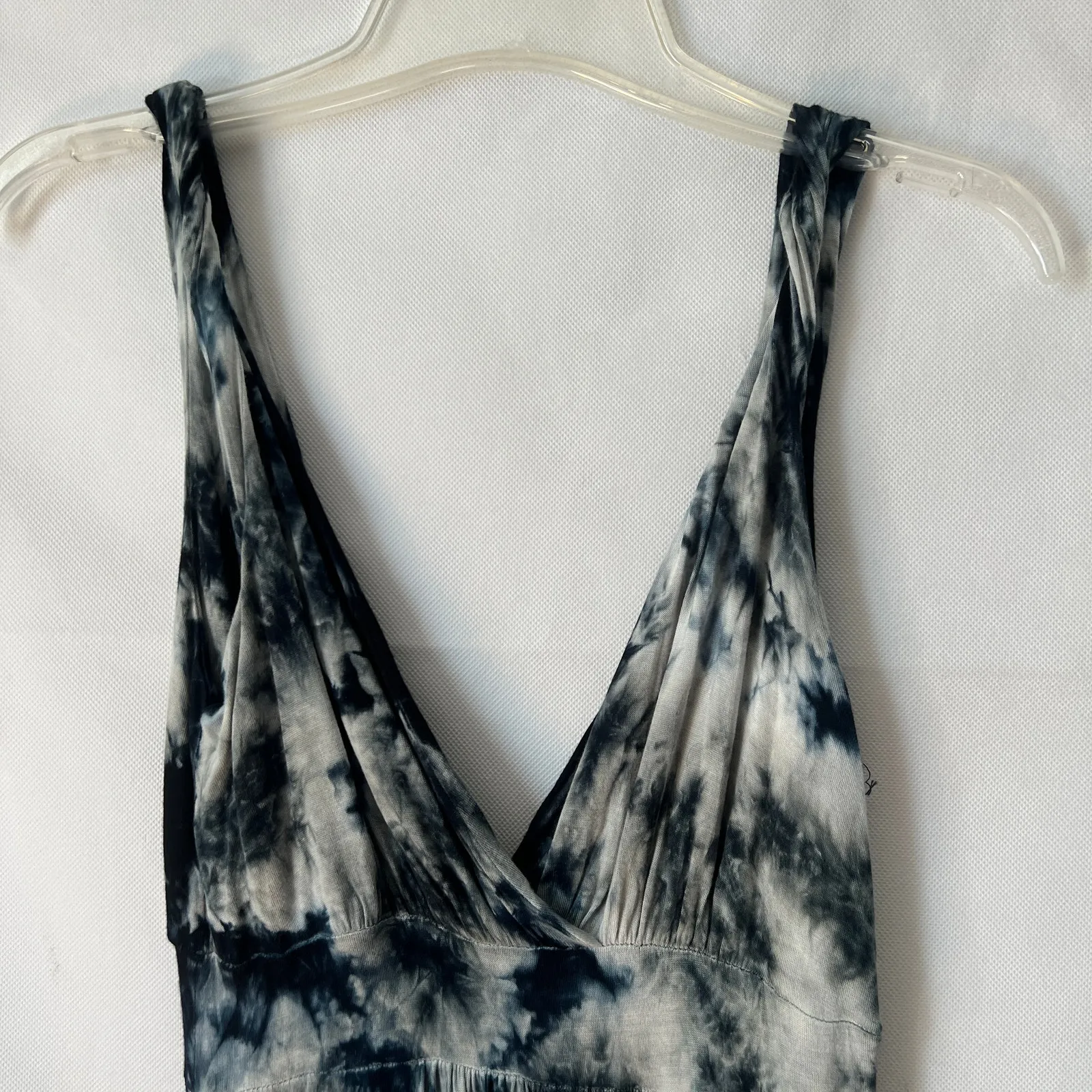 Romeo & Juliet Couture Tie-Dye Blue Sleeveless Maxi Dress Size Small - Image 3