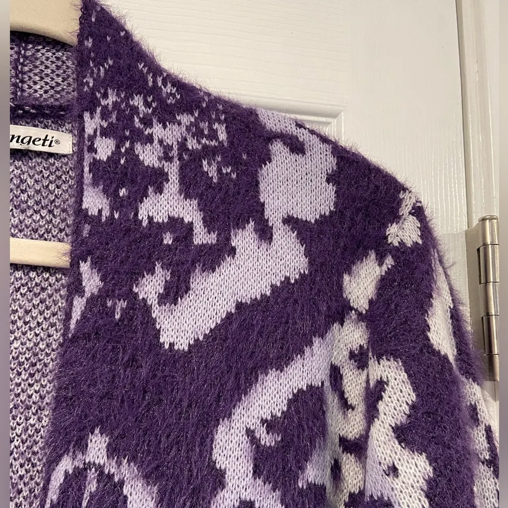 NWOT Serengeti Size L Purple White Fuzzy Oversized Open Front Knit Long Cardigan Size L - Image 2