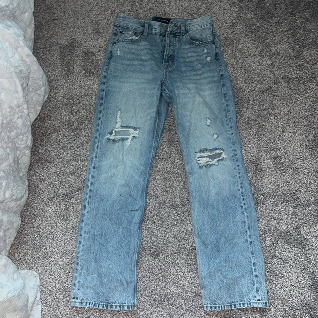 Aeropostale 90s Mom Jeans - Image 2