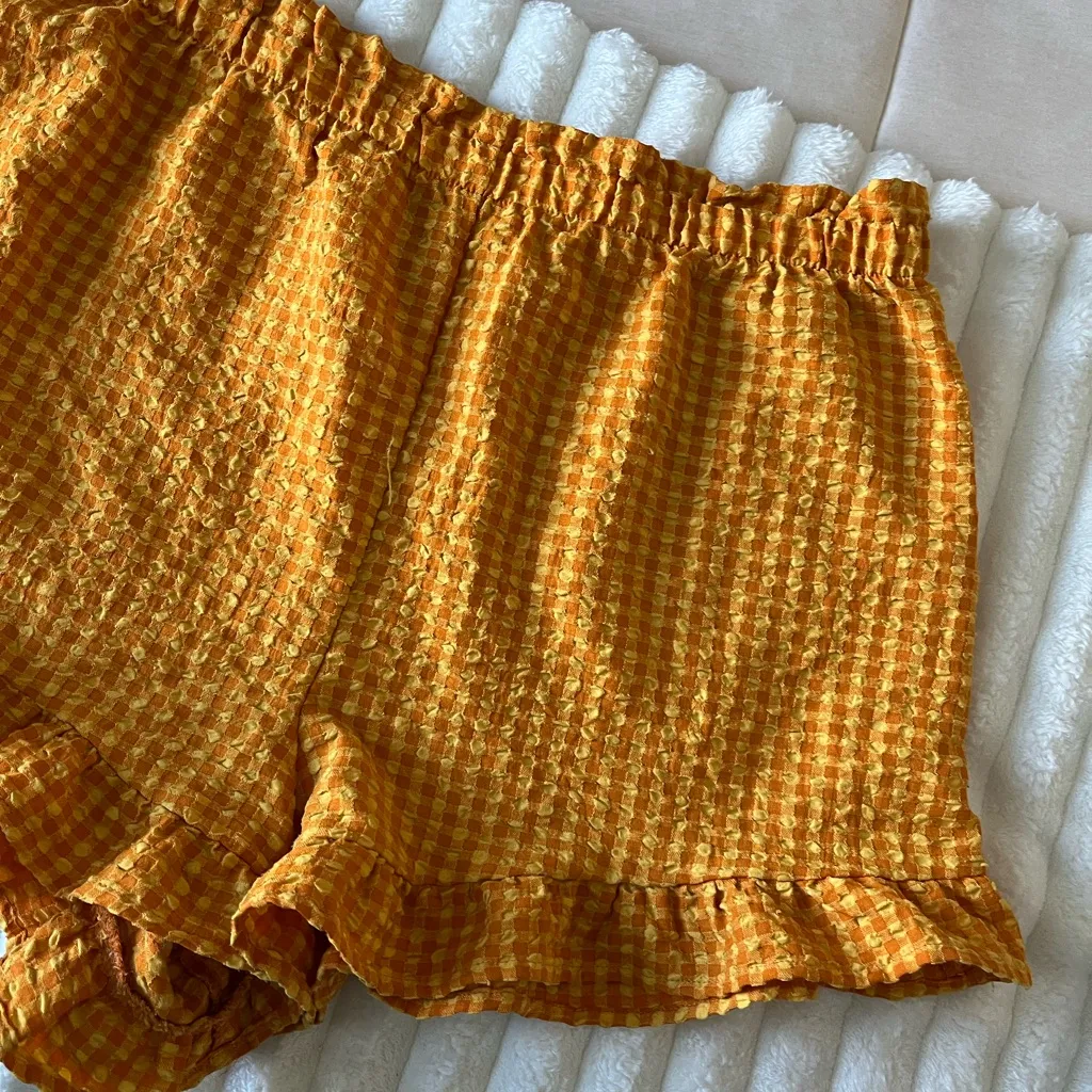 Wild Fable Yellow Gingham Ruffle Shorts - Image 4