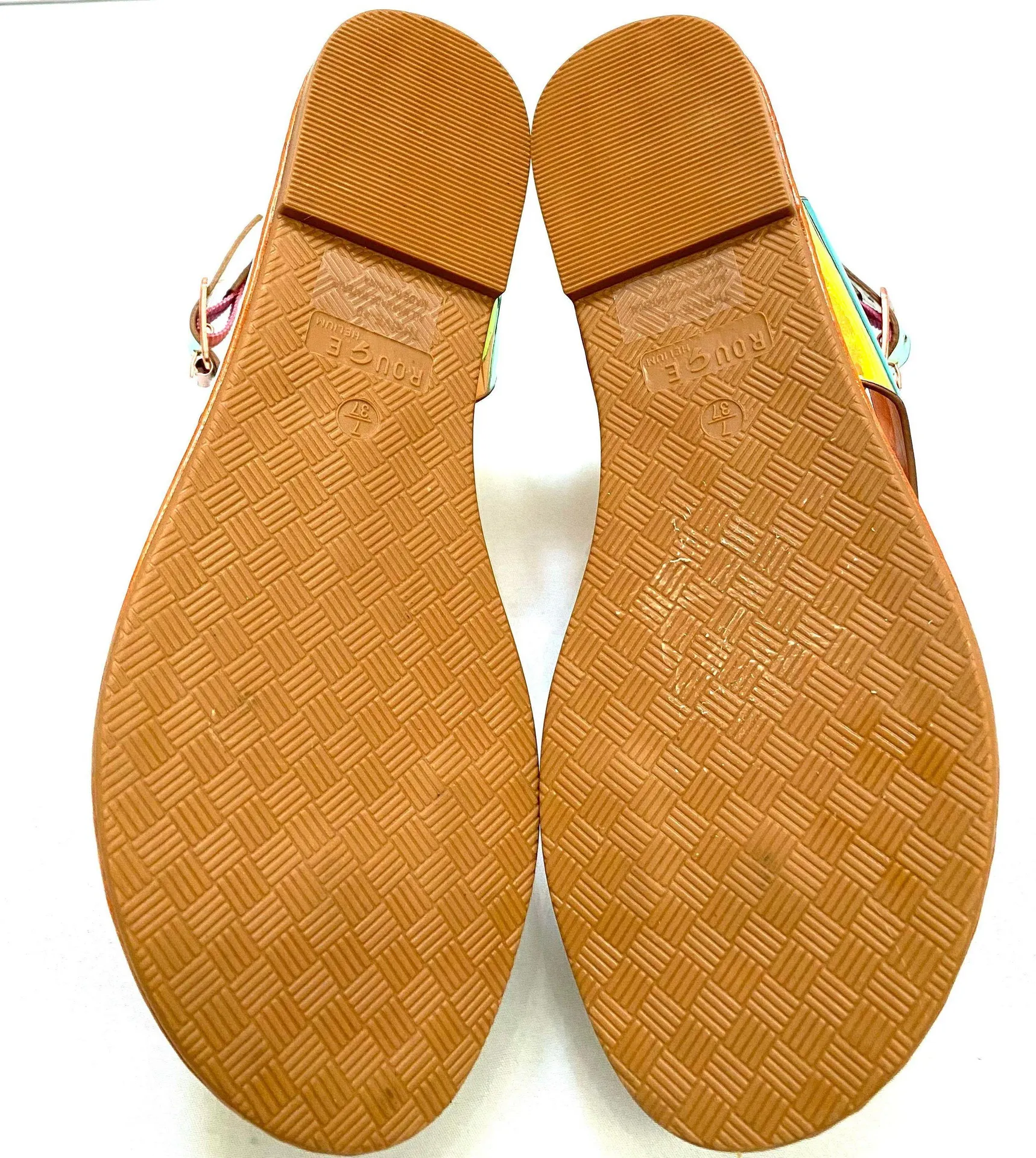 Rouge matellic sandals - Image 8