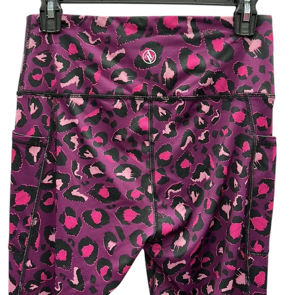 Adrienne Vittadini Leggings Purple Pink Animal Print Cropped Athletic Pants M - Image 7