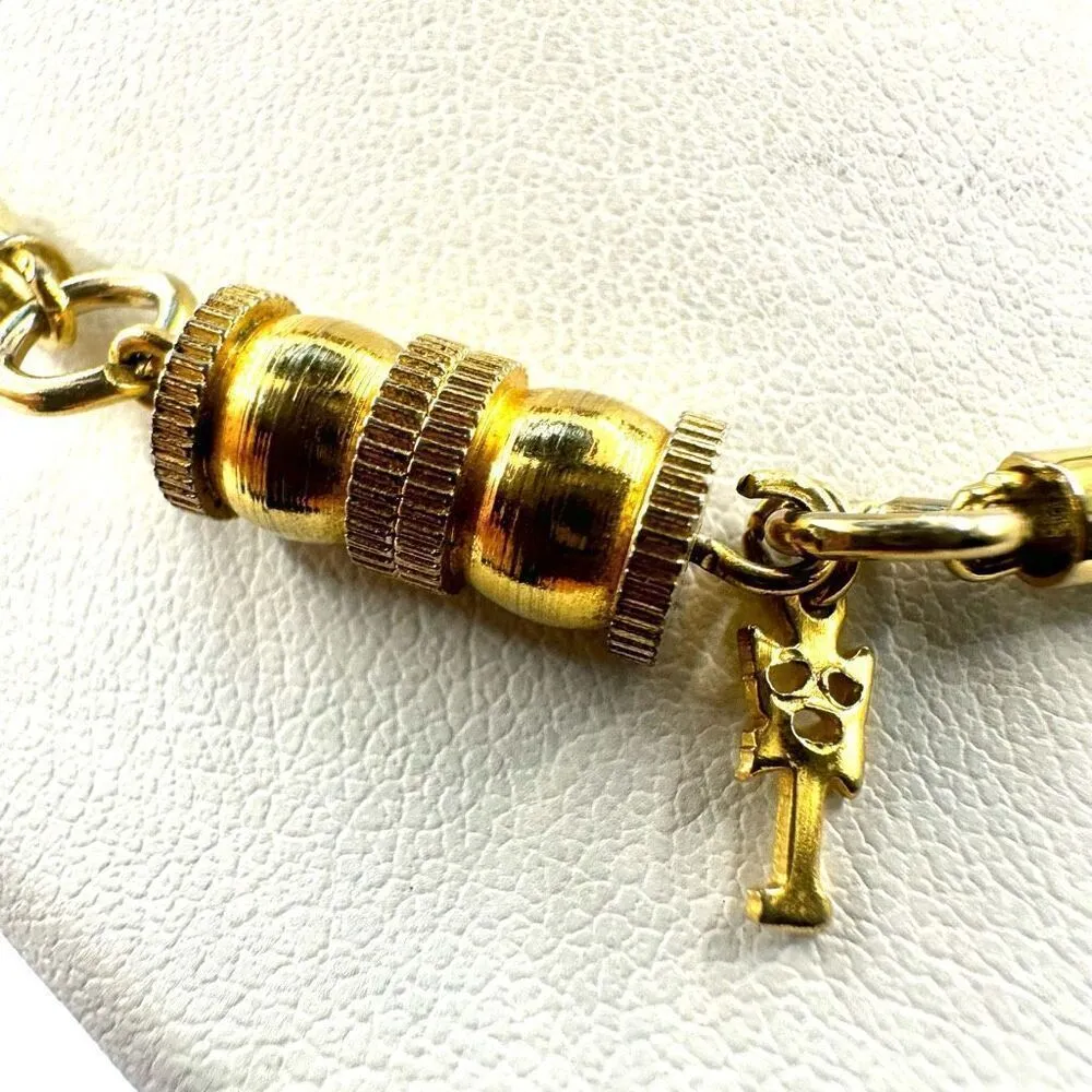 Crown Trifari gold plated vintage chain necklace - Image 4